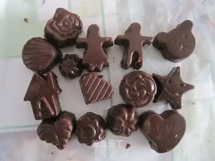 Shaped chocolate