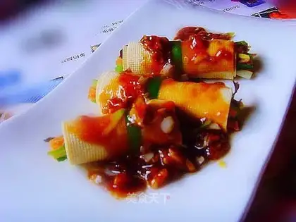 Garlic Oyster Sauce Bean Roll