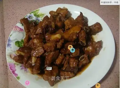 Small western steak with vinegar