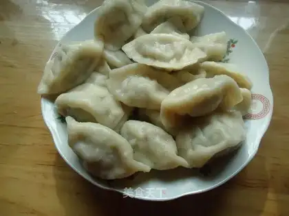 Celery and pork dumplings