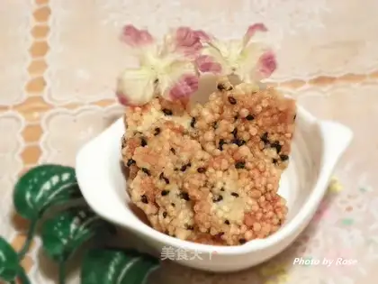Sesame crispy rice