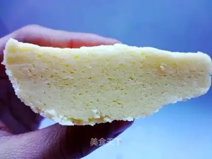 Steamed yogurt cake