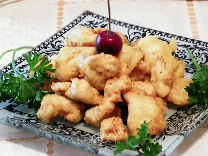 crispy chicken nuggets with salt