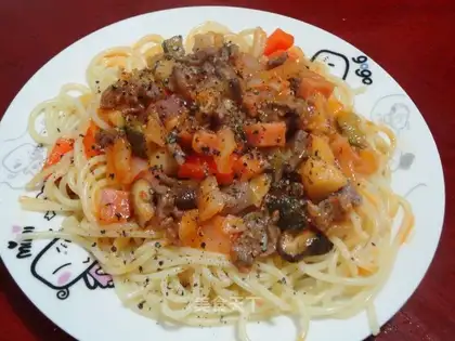 Beef pasta with mixed vegetables