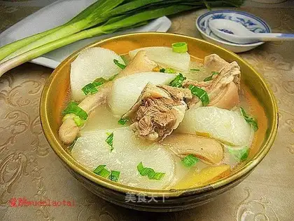 Stewed mutton with radish