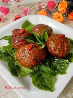 braised lion head