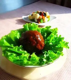 Steamed lion