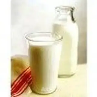 Banana soy milk