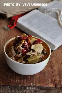 Chinese sauerkraut beef