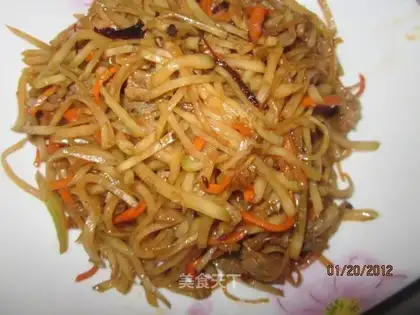 shredded pork mustard