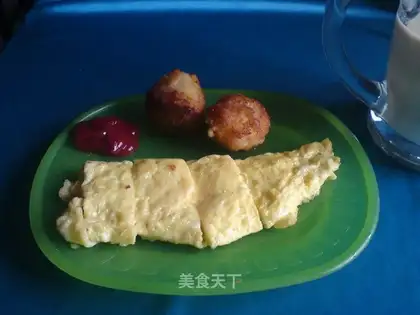 Egg wrapped with cheese