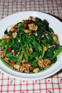 Healthy spinach