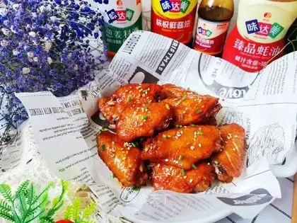 Honey chicken wings