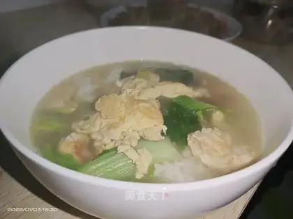 Pickle egg soup