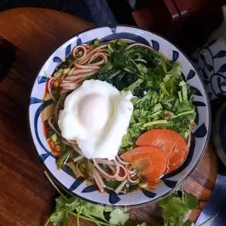 Pineapple egg sour noodles