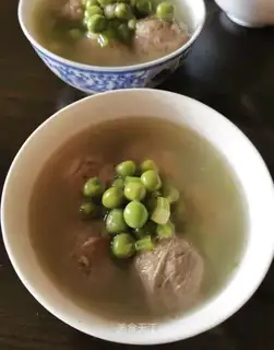 Twin-ball pea soup
