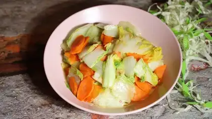 Doll-buttered carrots