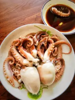 White octopus