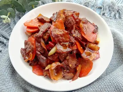 Carrot's fried the pot