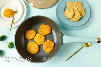 Vegetable chicken pancakes