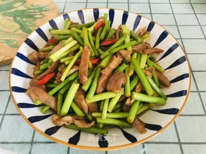 Garlic fried meat