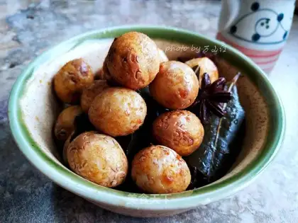 Tiger-skind quail eggs