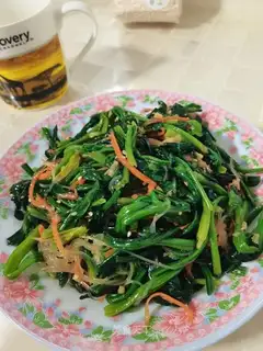 A spinach mix fan