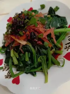 Soy sauce, spinach