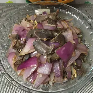 The onion's fried duck