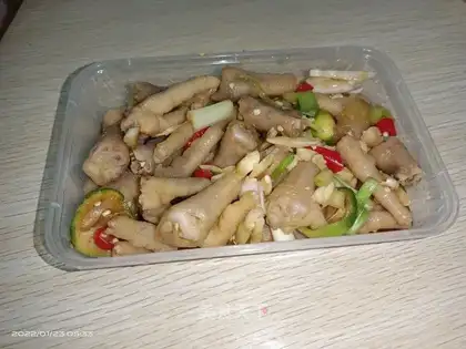 Chicken claws