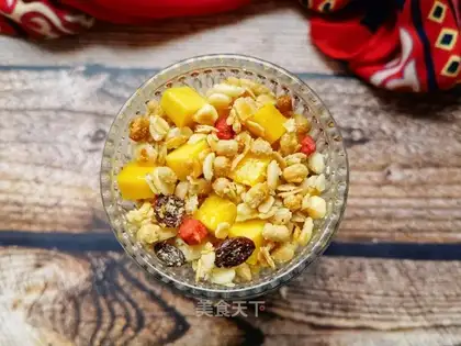 Olive Mango sour milk cup