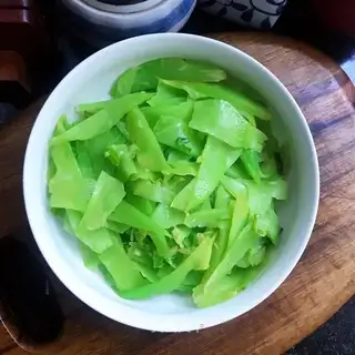 Chicken-fried chips