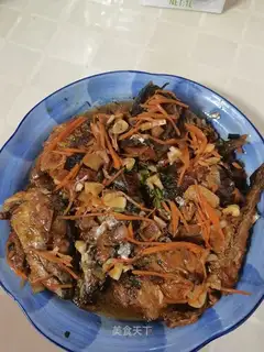 Red-burned mackerel