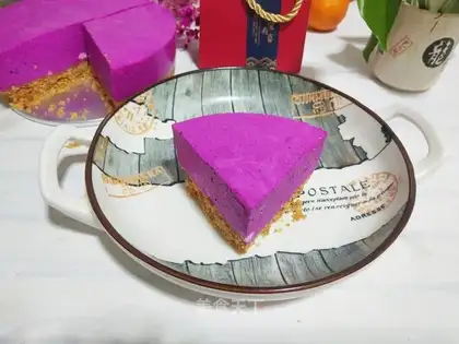 Flamingo yogurt mousse cake