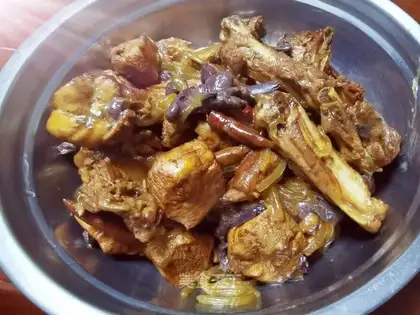 Chicken stew mushrooms