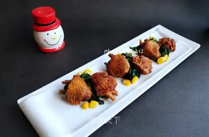 Red chicken wings
