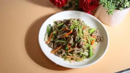 Celery beef