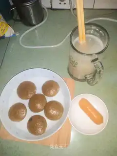 walnut milk and red fries