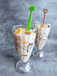 Mango peach cream tea