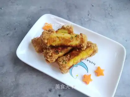 Meat pine toast