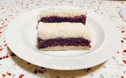 Black rice cake