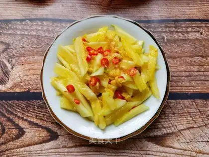 Garlic pepper with watermelon skin