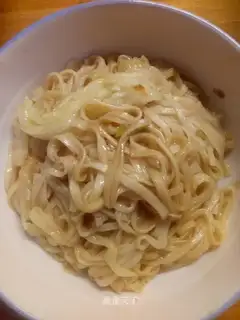 Onion noodles
