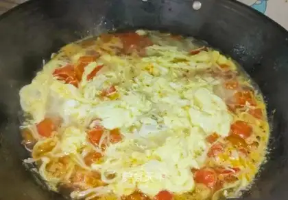 Tomatoes, chumps, chump soup