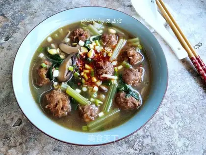 Green bean noodles soup