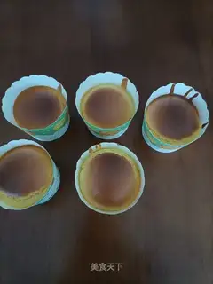 Baking cake