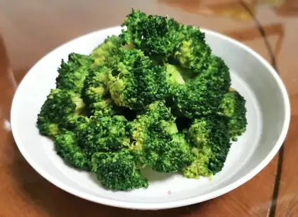 Liquor and broccoli