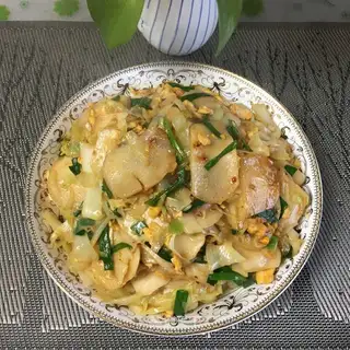Eggs and cabbage