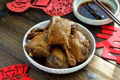 Smoky duck legs