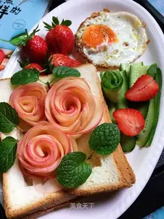 Apple rose breakfast
